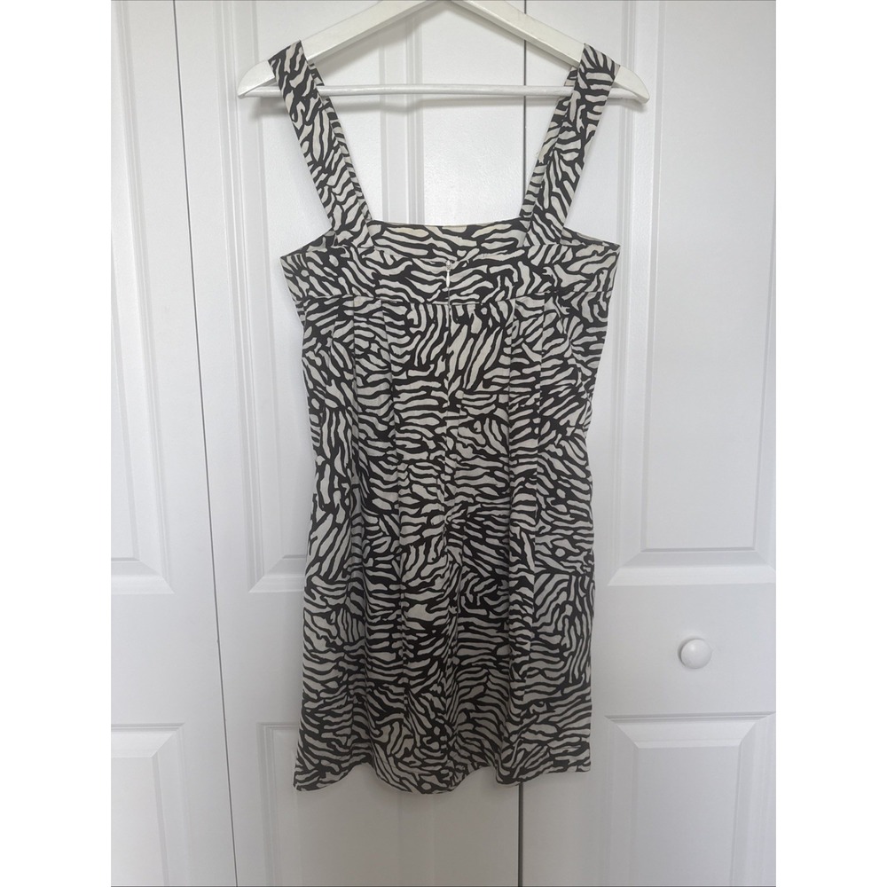 French Connection Mini Dress Black and Cream Pockets Wide Straps Resort‎ Size 4